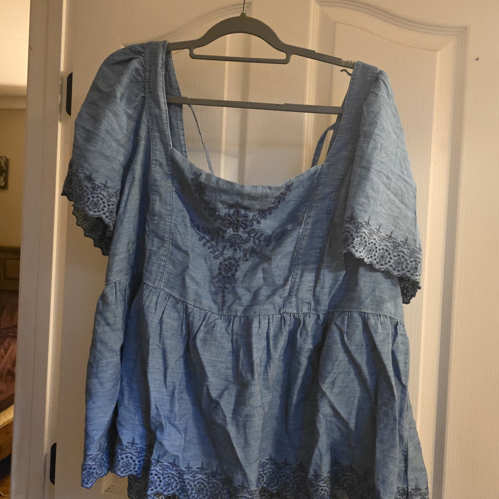 Old Navy Blue Embroidered Blouse